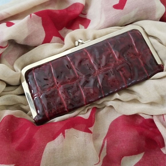 New Directions Handbags - Burgandy wallet or clutch. Faux leather.